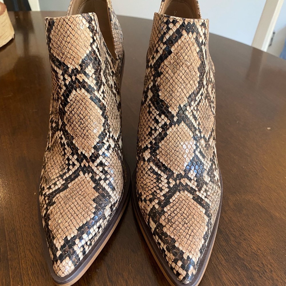 Steve Madden Heels - Picture 2 of 4